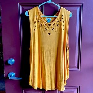 HP Old Navy cutout tank XXL
